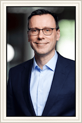 Lächelnder Alexander
